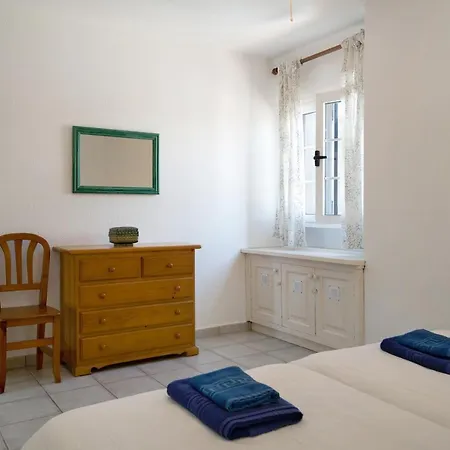 Playa Flamingo 62 公寓 *